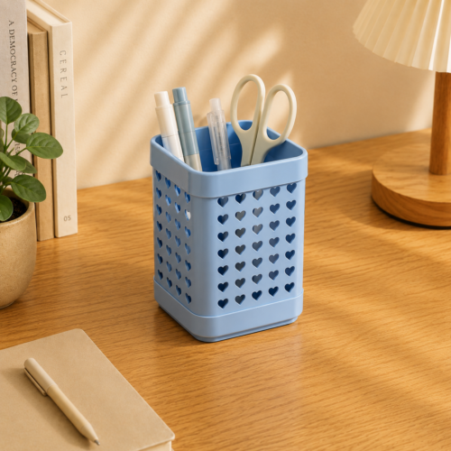 Cute Hollow Organizer Cup